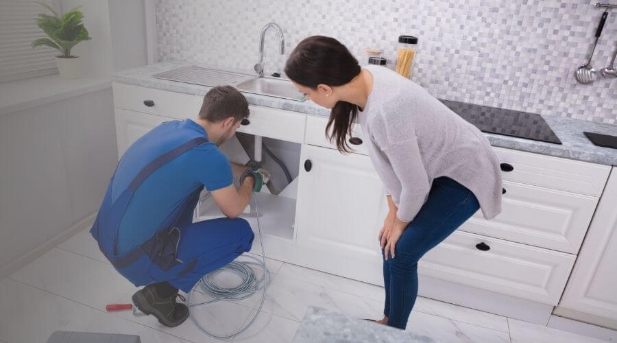 Local expert plumbing services in Valencia, CA